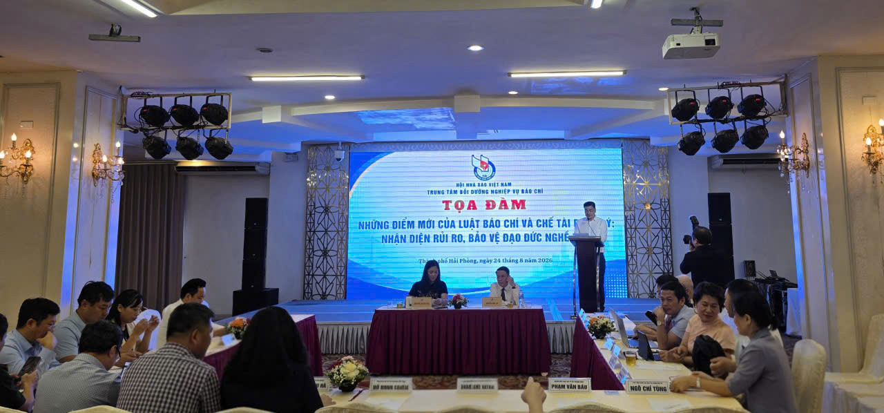 Nhận diện rủi ro pháp lý, bảo vệ đạo đức nghề báo trong kỷ nguyên số